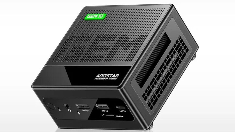 24 TB de almacenamiento en una mini PC superrápida: el modelo con HX 370 puede ejecutar tres SSD, tiene un conector OCuLink y su APU es tan potente como una RTX 3050