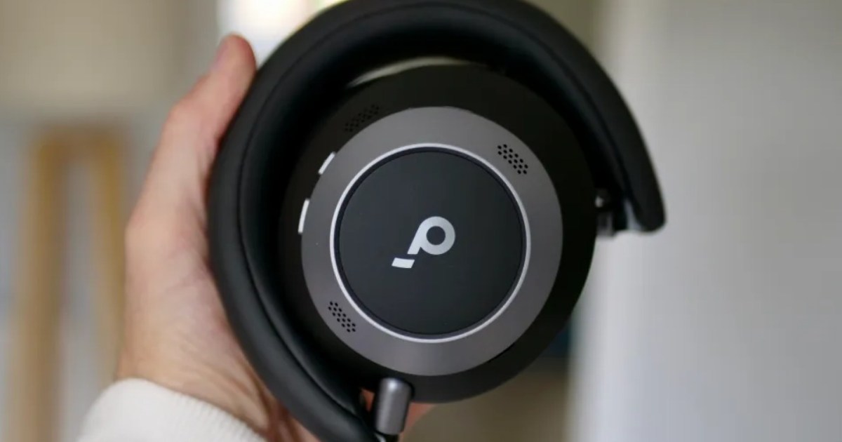 Los auriculares Space One Pro de Soundcore son perfectos para viajar