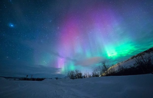 La temporada de auroras en septiembre de 2024 podría traer vibrantes luces del norte debido a la inclinación de la Tierra