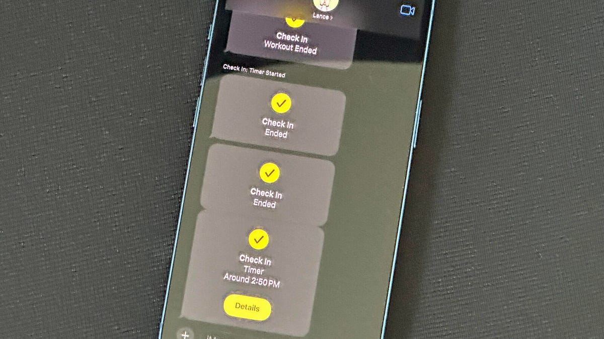 Cómo comunicarte con amigos o familiares desde tu Apple Watch