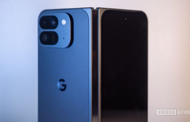 Samsung podría aprender un par de cosas de la filosofía de «primero el teléfono» del Pixel 9 Pro Fold