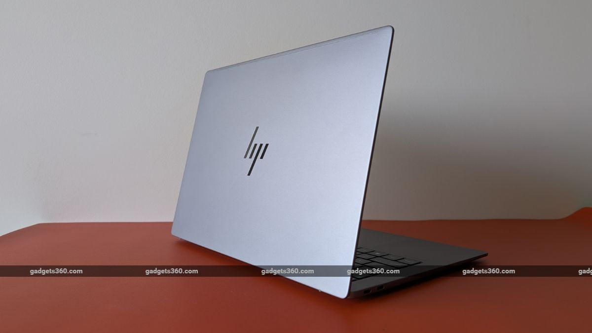 Revisión de HP OmniBook X: no se deje engañar por su diseño básico