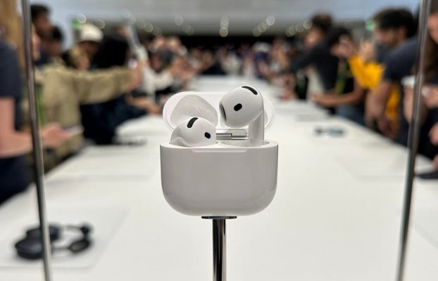 Los dos nuevos AirPods 4 de Apple ya están disponibles para reservar