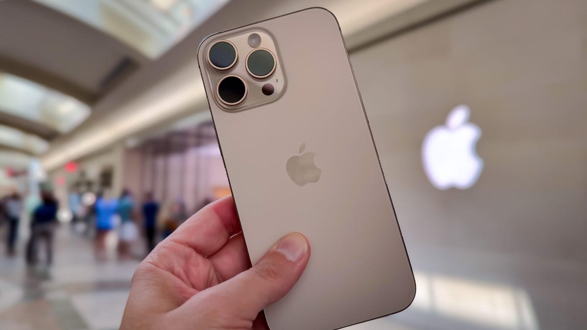 Mi nuevo iPhone 16 Pro se quedó bloqueado durante la configuración. Así es como lo arreglé (rápido)