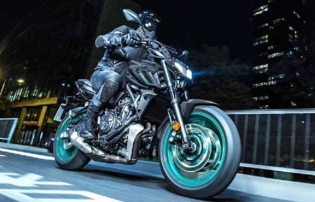 ¿Qué tan rápida es la Yamaha MT-07? Un vistazo a su velocidad máxima y tiempos de aceleración