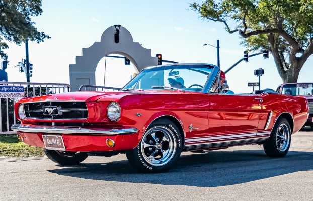 6 de nuestros colores Mustang clásicos favoritos