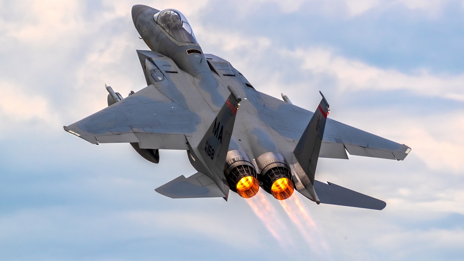 ¿Qué países tienen más F-15 en sus fuerzas armadas?