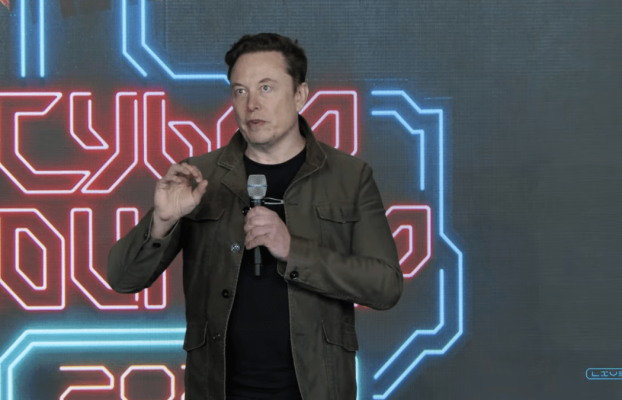 Elon Musk dice que Tesla “no tiene necesidad” de licenciar modelos xAI