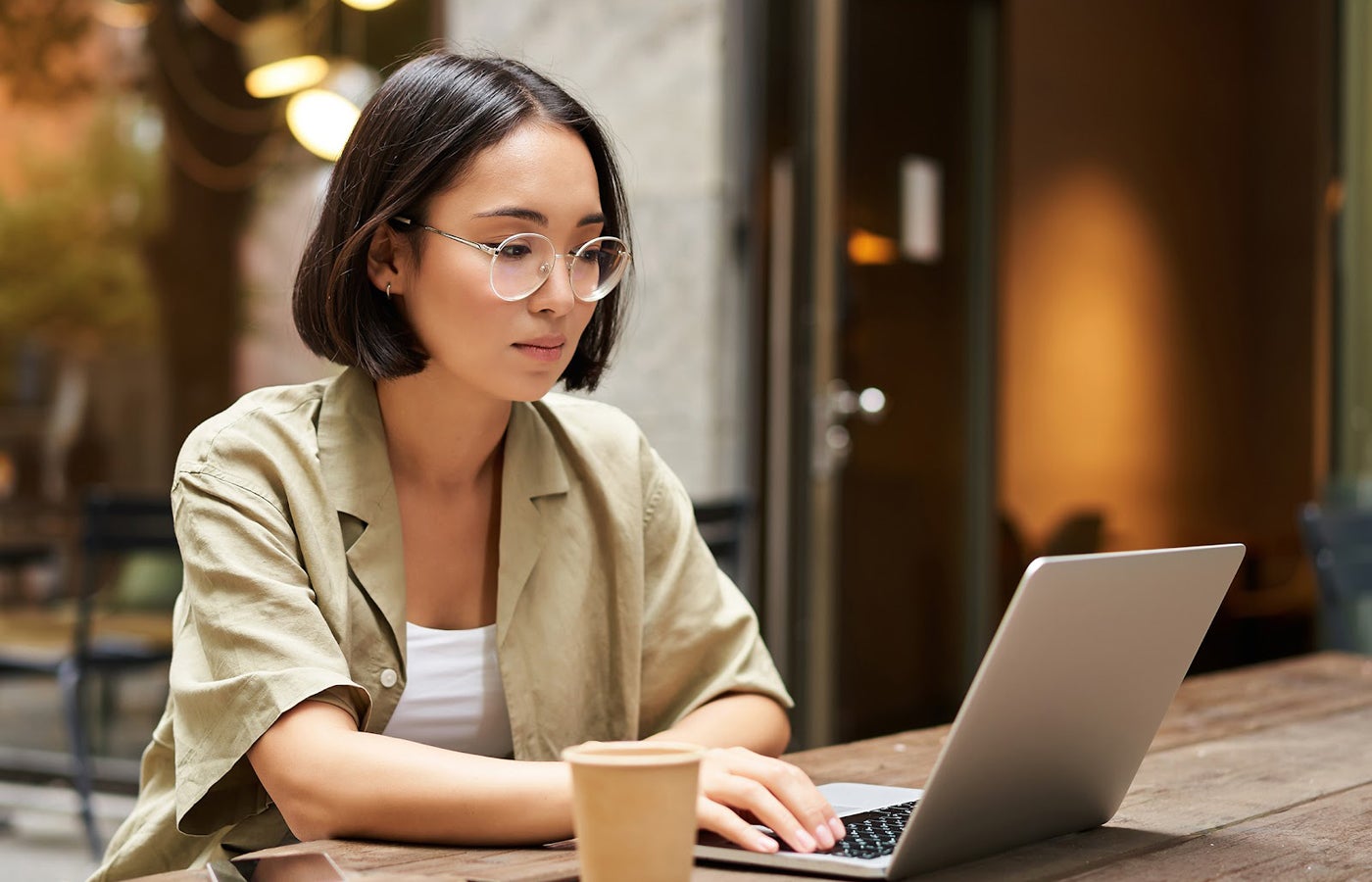 Esta herramienta de escritura con inteligencia artificial puede ayudar a que su contenido se escriba solo