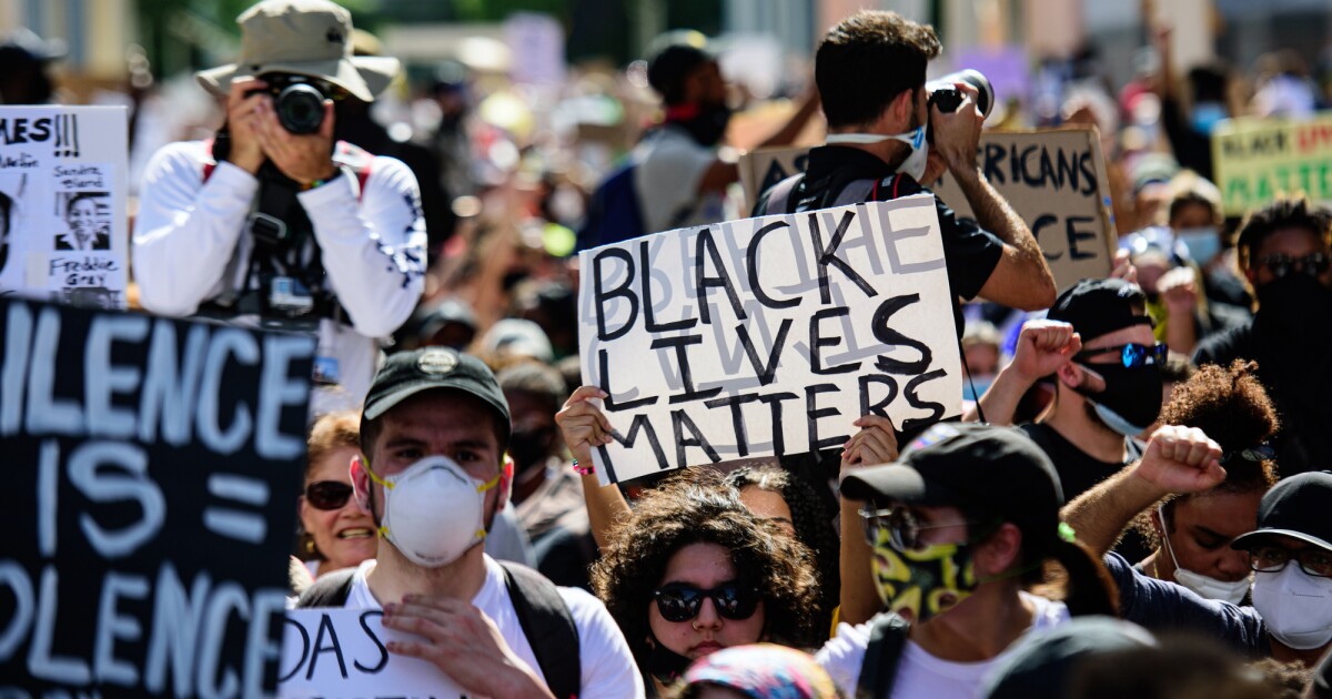 Las protestas de BLM redujeron rápidamente el sesgo racial… brevemente