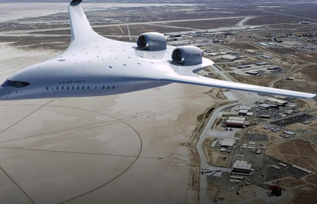 Un avión de pasajeros de ala combinada ultraeficiente permite realizar vuelos limpios de largo alcance