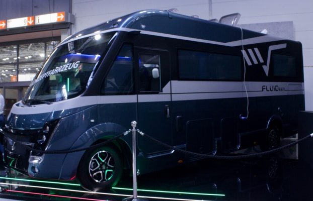 El concept camper bus te desafía a contemplar (y oler) el futuro de los vehículos recreativos