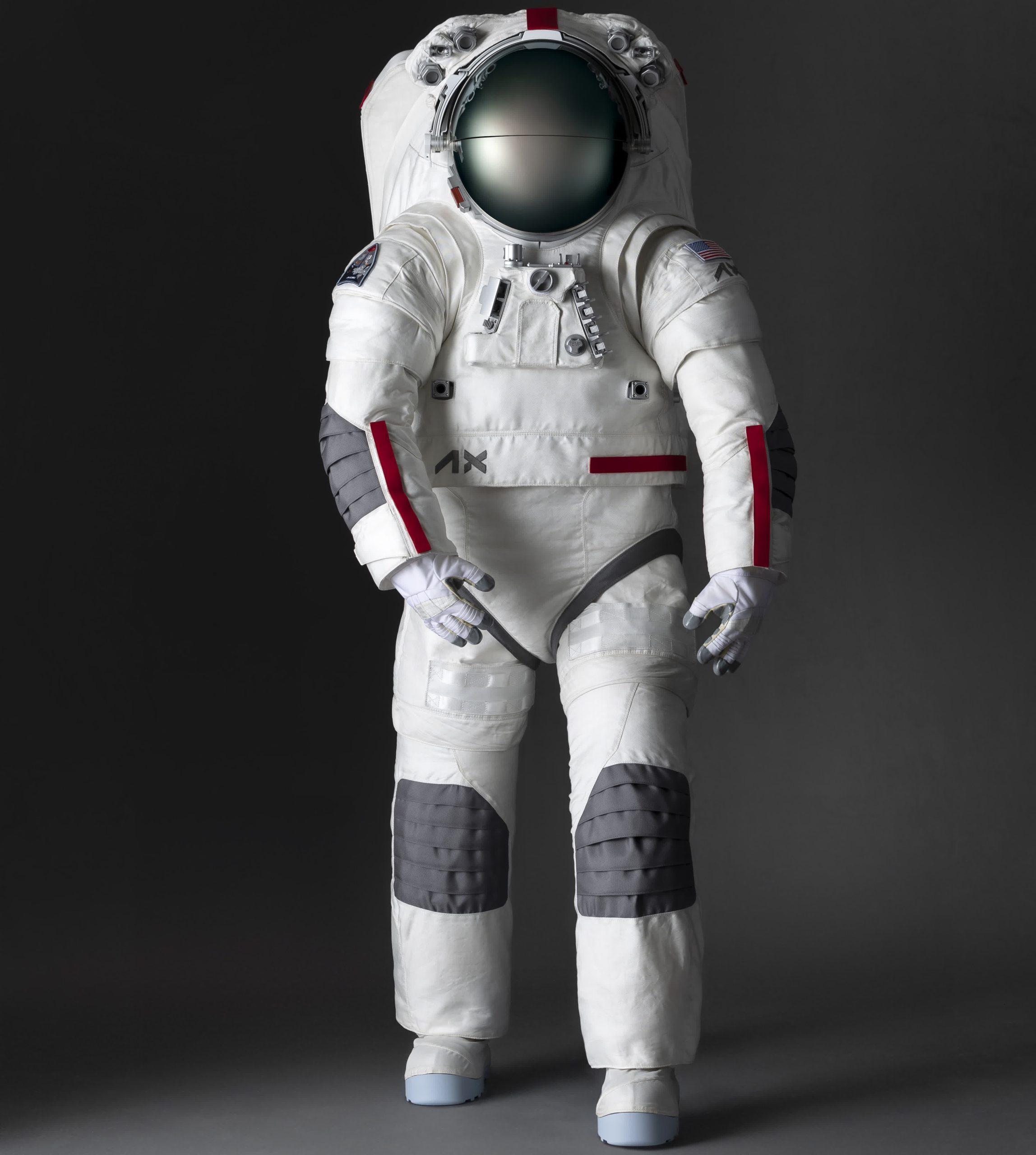 Los futuros astronautas de Artemis III usarán Prada durante sus paseos espaciales