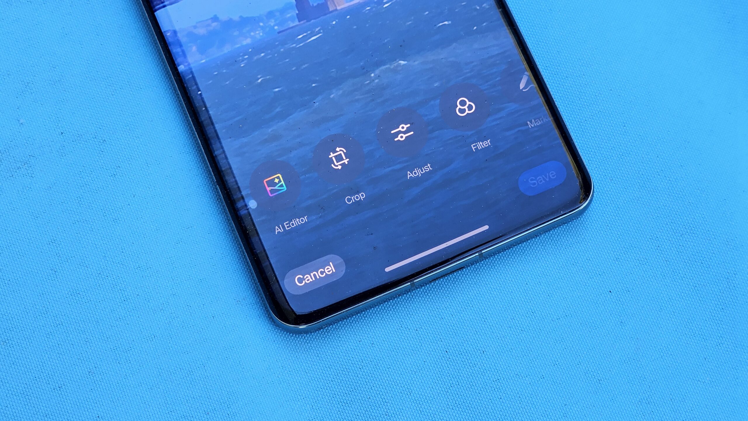 Oxygen OS 15 trae eliminación de reflejos y más trucos de inteligencia artificial a los teléfonos OnePlus