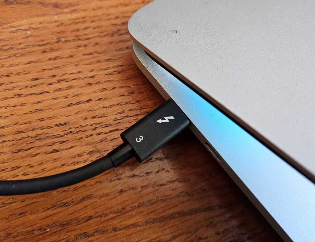 Es hora de que las PC de escritorio adopten finalmente Thunderbolt