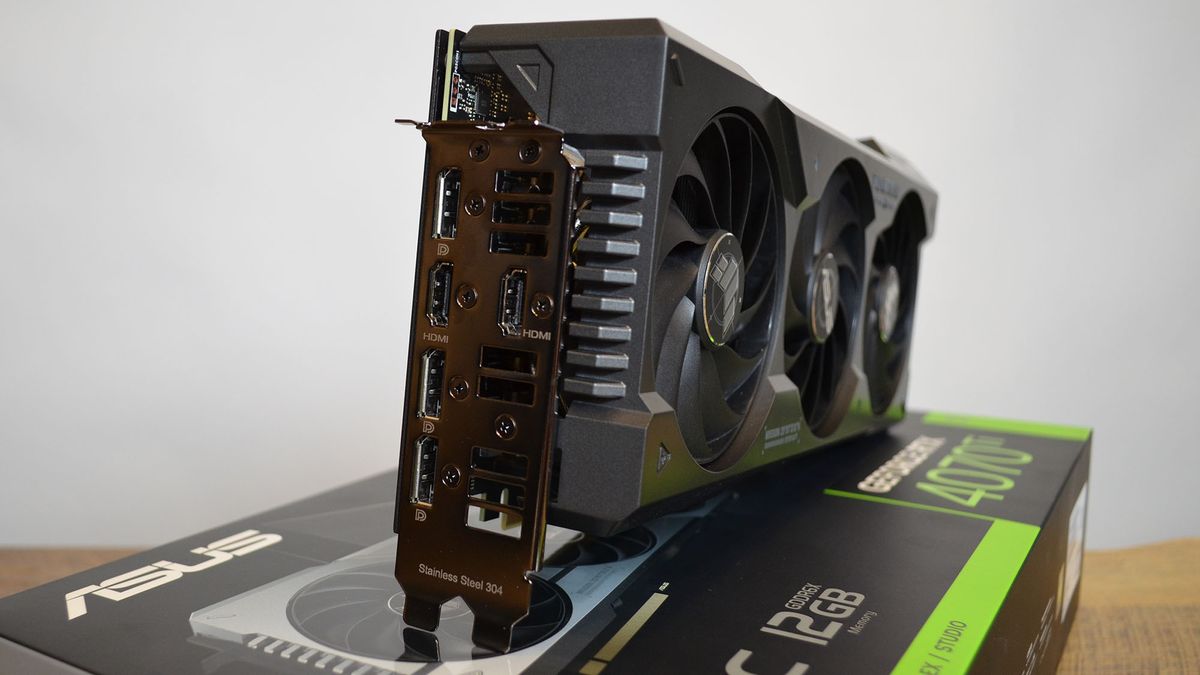 Nvidia RTX 5070 podría lanzarse en CES 2025, y las especificaciones rumoreadas, incluidos 12 GB de VRAM, significan que todo el mundo ya odia esta GPU
