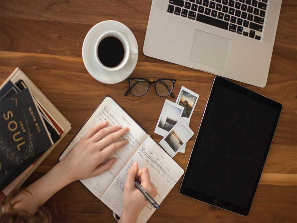 Deja de adivinar los menús extranjeros con Beelinguapp