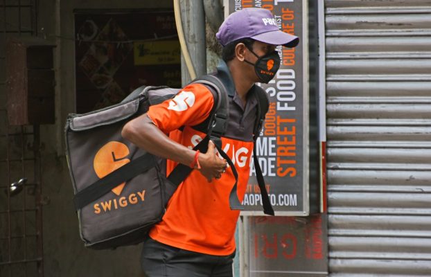 Swiggy intensifica la batalla del comercio rápido en India con comidas de 10 minutos