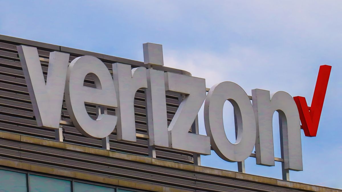 ¿Eres un cliente de Verizon o AT&T? Luego puede obtener almacenamiento ilimitado en la nube desde solo $ 13.99/mes