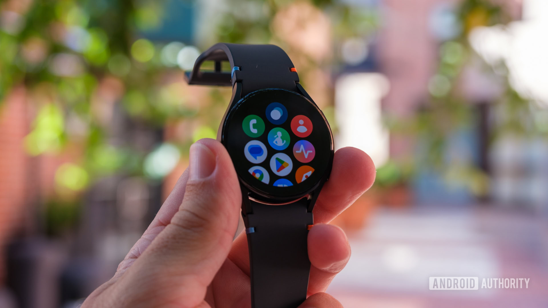 Wear OS pronto podría permitirle enviar mensajes RCS (desmontaje de APK)