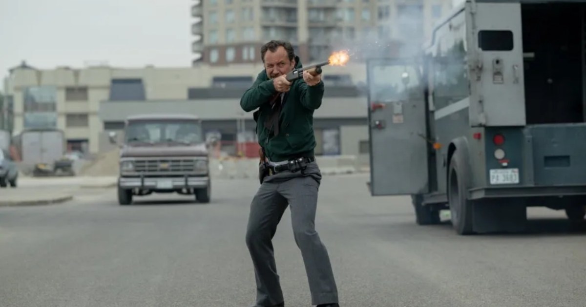 Jude Law lucha contra los supremacistas blancos en The Order