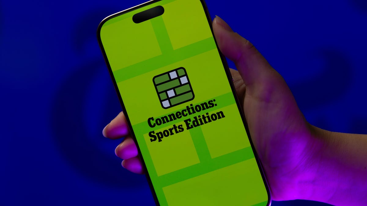 NYT Connections: Sports Edition Puzzle sale de Beta el domingo del Super Bowl