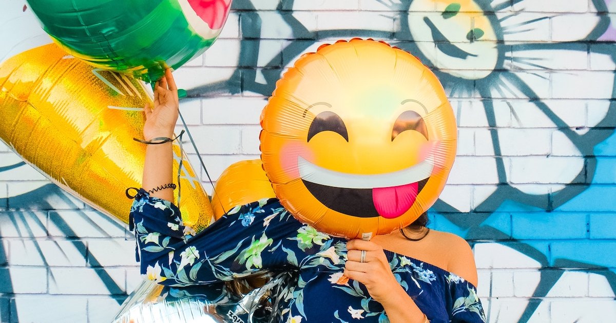 Consigue entender a los millennials con este diccionario de emojis