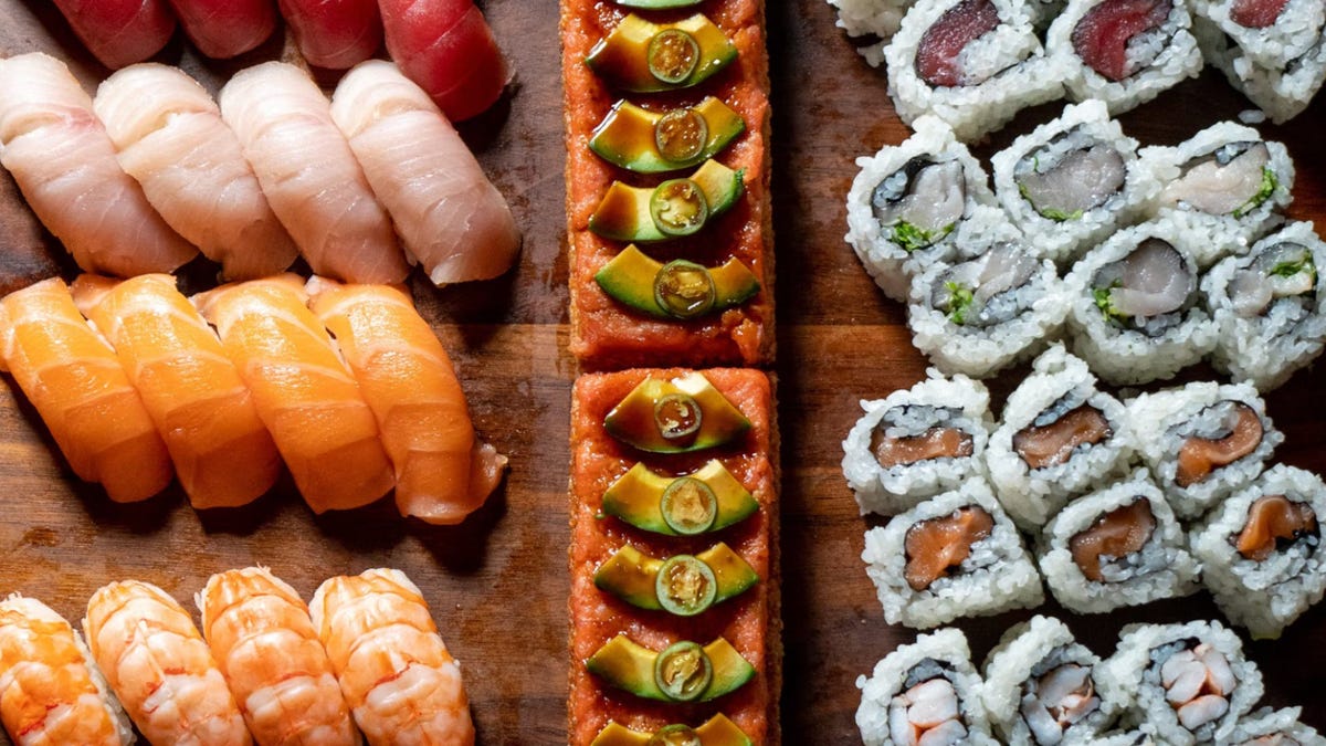 Las 12 mejores tarjetas de regalo digitales para gastar en alimentos y bebidas en 2024