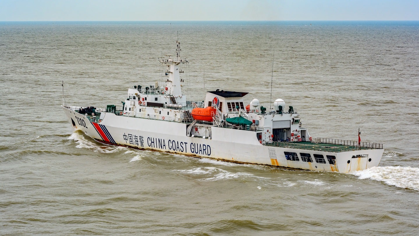 La Guardia Costera de China comienza a patrullar el Ártico, ¿seguirán las operaciones en la zona gris?