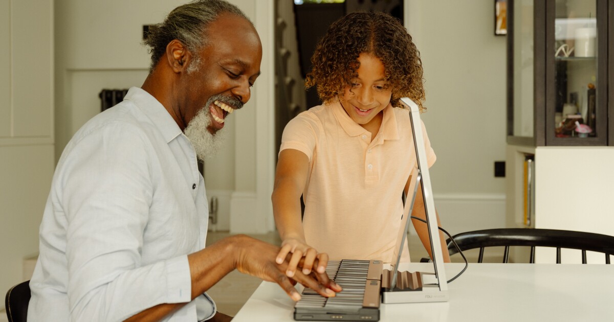 Roli Airwave lleva el aprendizaje del piano a la tercera dimensión