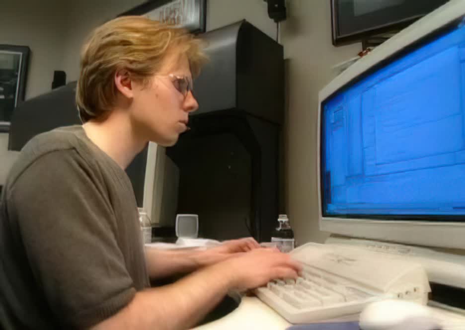 Era 1995, los monitores de 15 pulgadas y 800×600 eran la norma, ¿qué tipo de monitor usó John Carmack para codificar Quake?