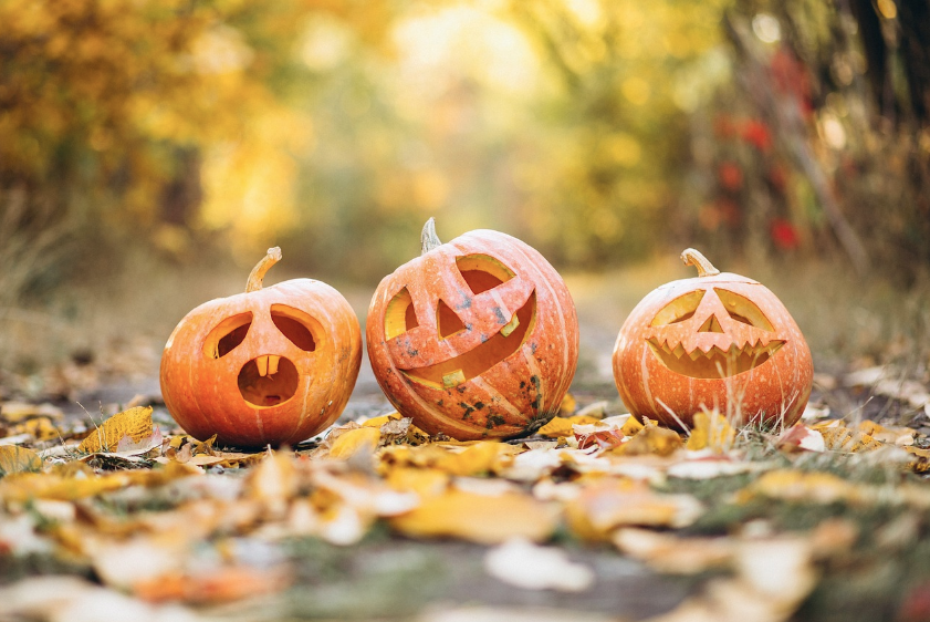 Un anuncio generado por IA dejó a miles de dublineses esperando un desfile de Halloween que nunca llegó