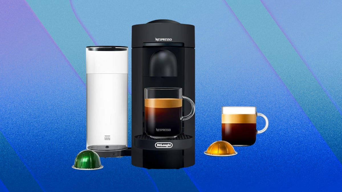 Esta máquina Nespresso prepara café con calidad de barista en casa y tiene un 30% de descuento antes del Black Friday