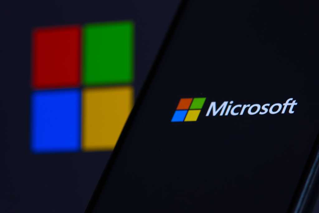 Desde mandatos de MFA hasta dispositivos bloqueados, Microsoft publica un año de hitos de SFI en Ignite