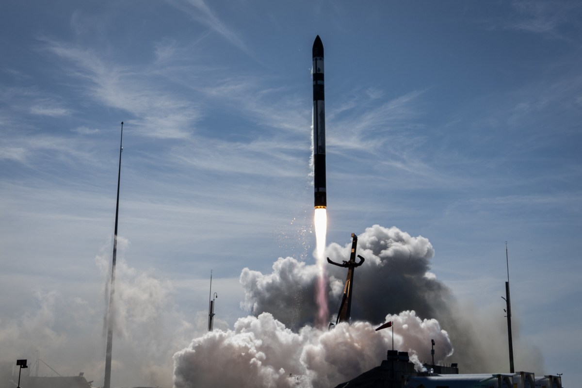 Rocket Lab realiza dos misiones en 24 horas, una en cada hemisferio
