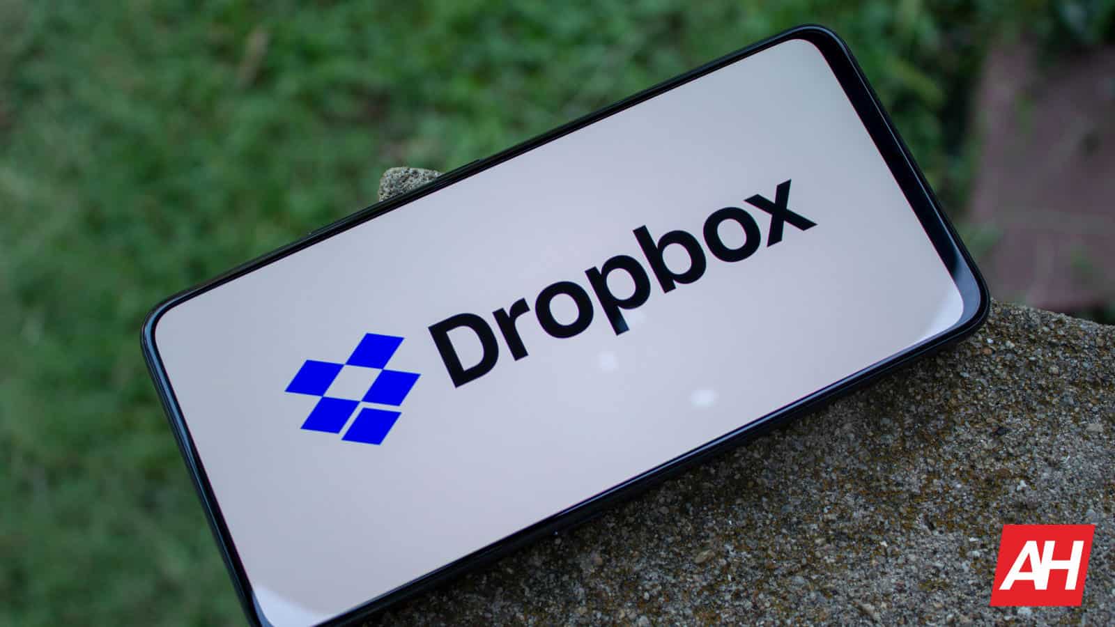 Los despidos masivos de Dropbox afectarán al 20% de su fuerza laboral global