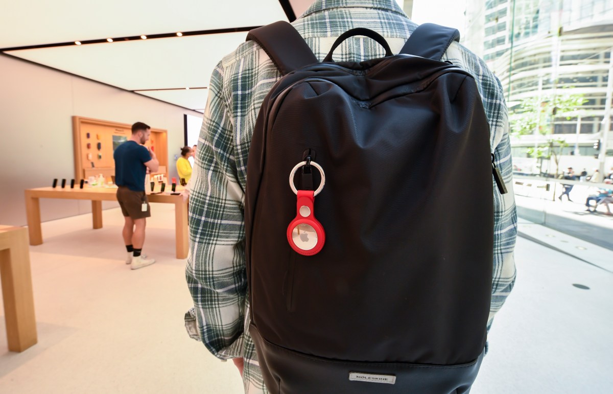 Apple puede actualizar Find My para permitirle compartir ubicaciones de artículos perdidos