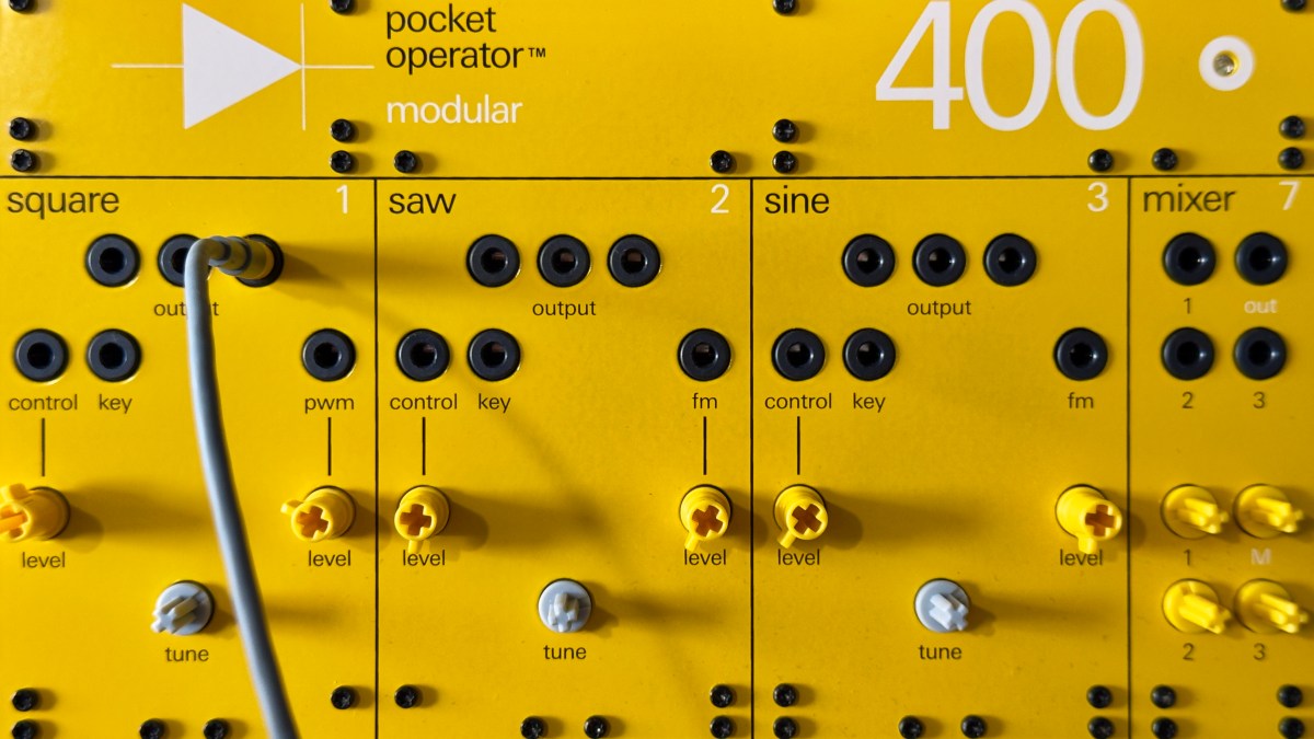 ¿Tienes curiosidad por el bricolaje y los sintetizadores? Intente armar el POM-400 analógico de Teenage Engineering