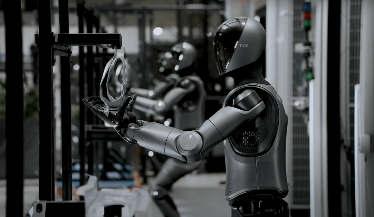 Figura 02 realizando tareas de forma autónoma