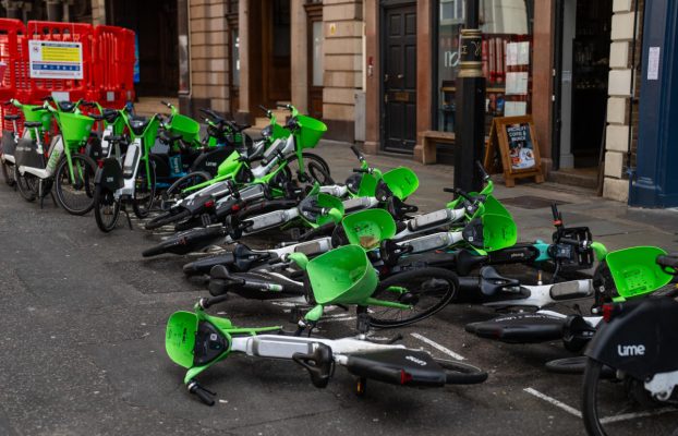 Lime anuncia un plan de acción de $ 25 millones para ayudar a arreglar el caos de bicicleta electrónica de Londres