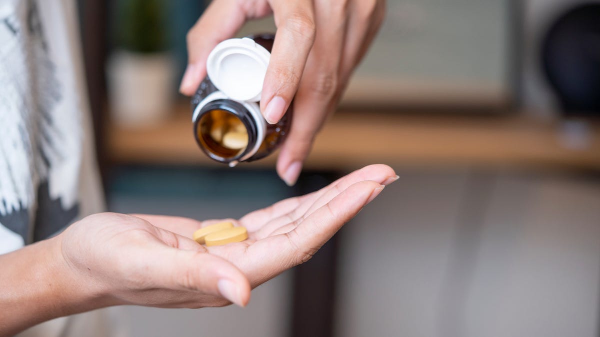 No deseche todavía esas vitaminas caducadas