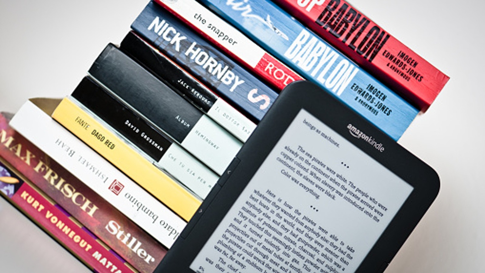 Kindle Colorsoft vs. Paperwhite Signature Edition: diferencias comparadas