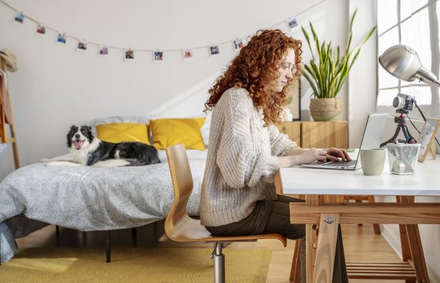 6 de los mejores accesorios para hacer más cómodo tu trabajo desde casa