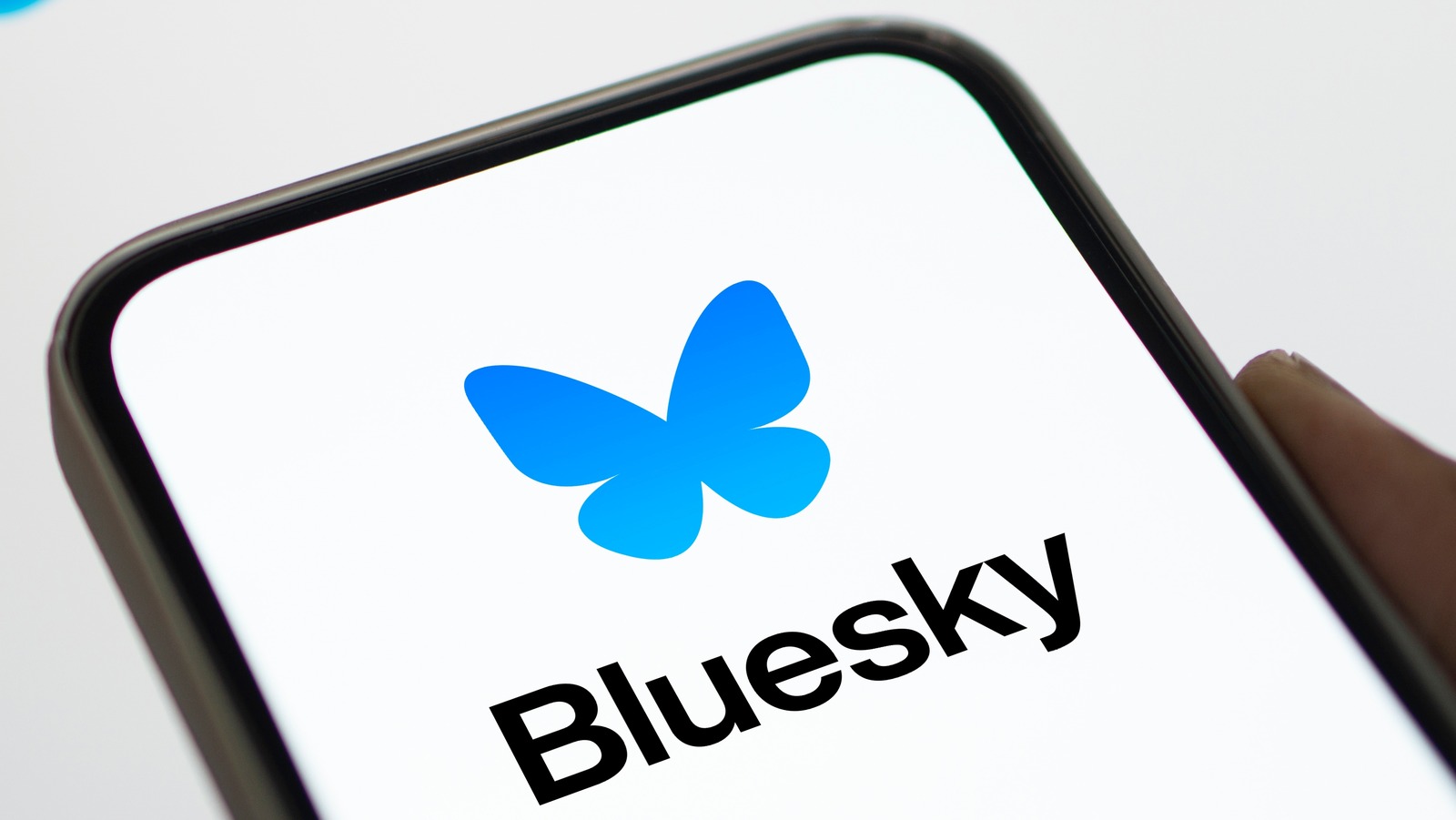 Todo lo que necesitas saber sobre Bluesky y cómo se compara con X (Twitter)