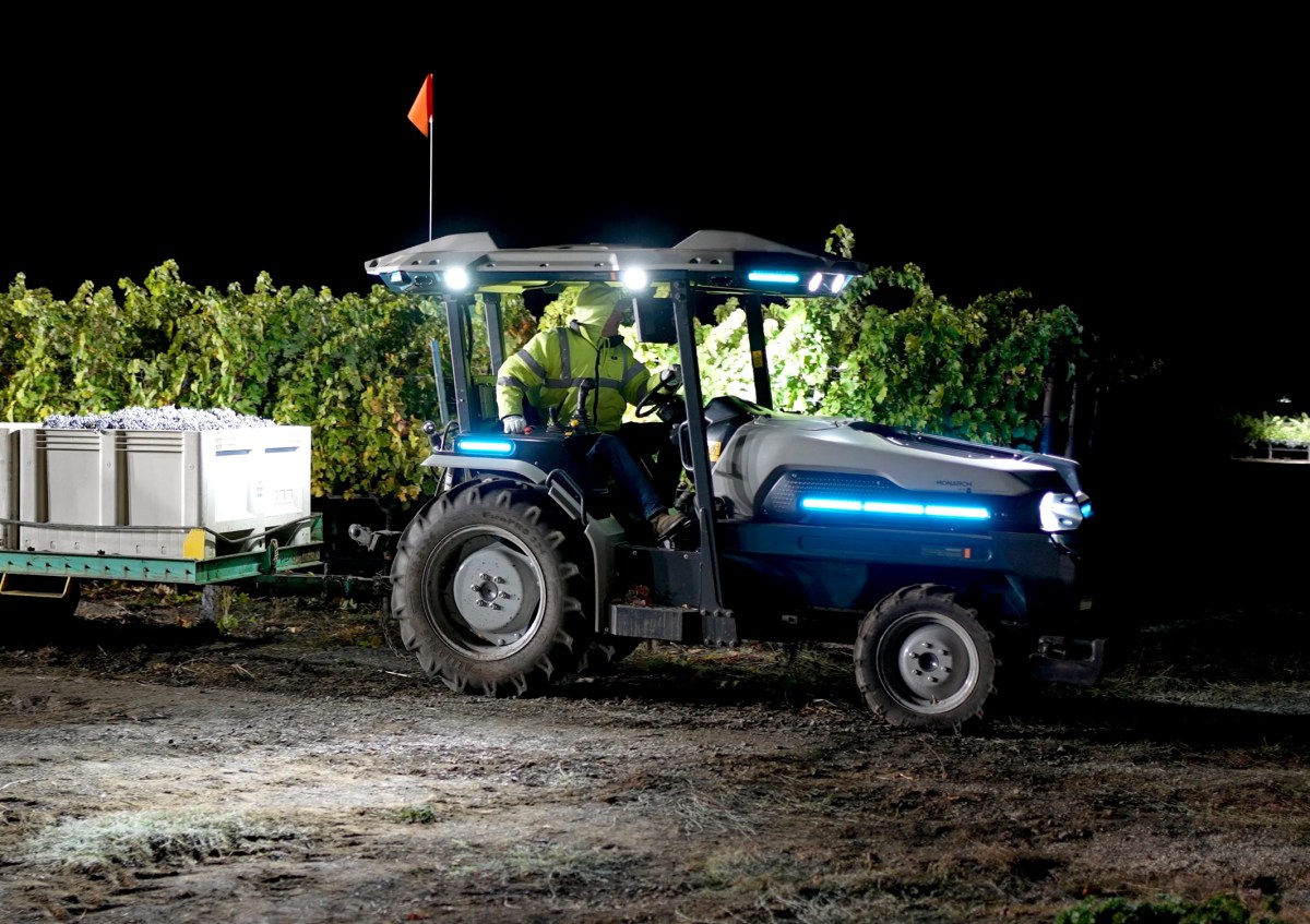 Monarch Tractor despide el 10% en su reestructuración hacia software y licencias de tecnología AV