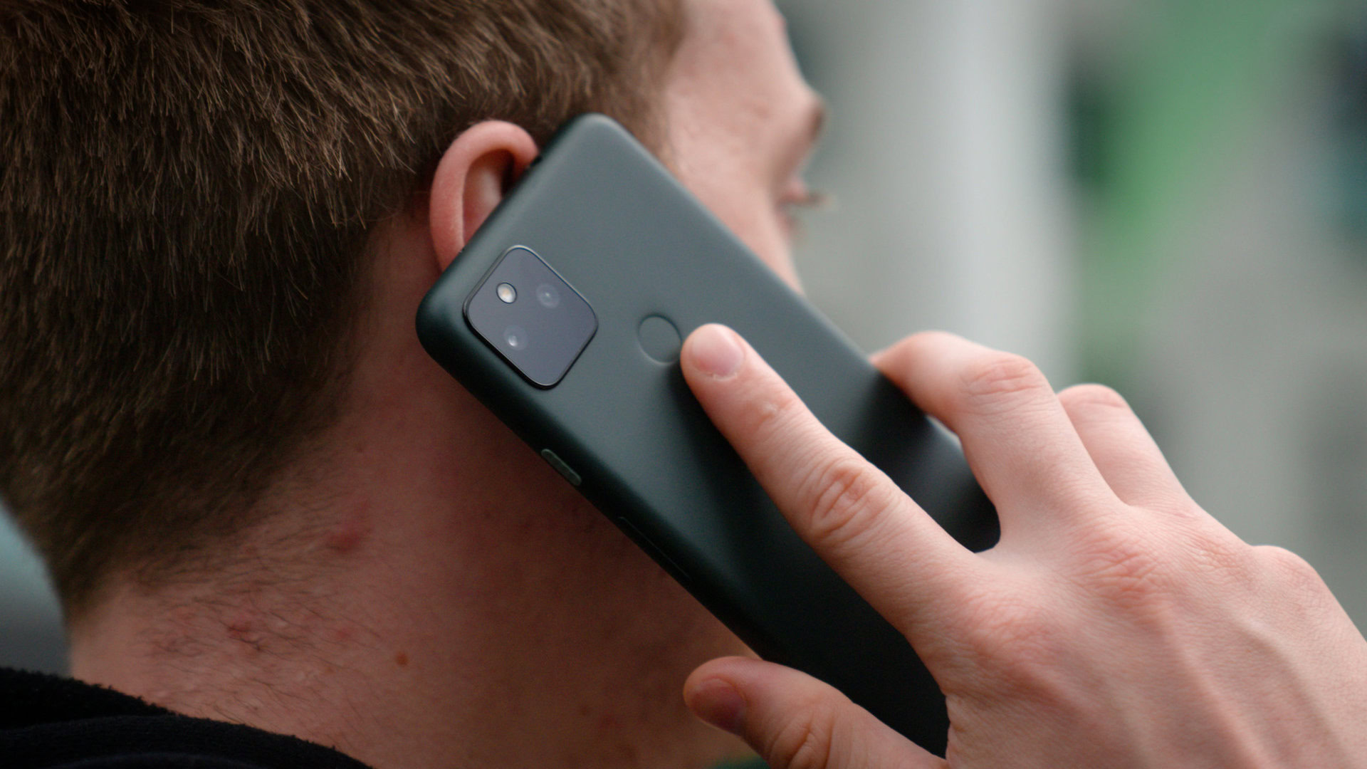 Google lanza una actualización sorpresa de despedida para el Pixel 5a
