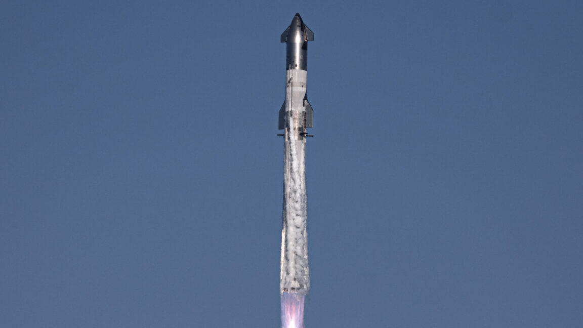 SpaceX acaba de obtener exactamente lo que quería de la FAA para los lanzamientos de Texas Starship
