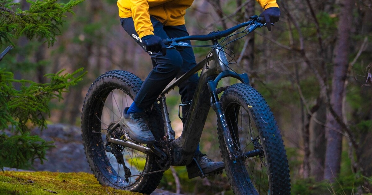 Gigantes se preparan para aventuras invernales con la fatbike todoterreno Yukon E+