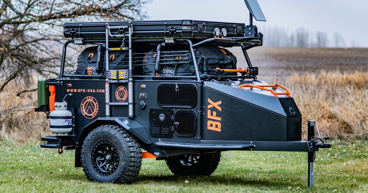 La microcaravana primigenia persigue vehículos 4×4 como una cápsula de supervivencia muy compacta