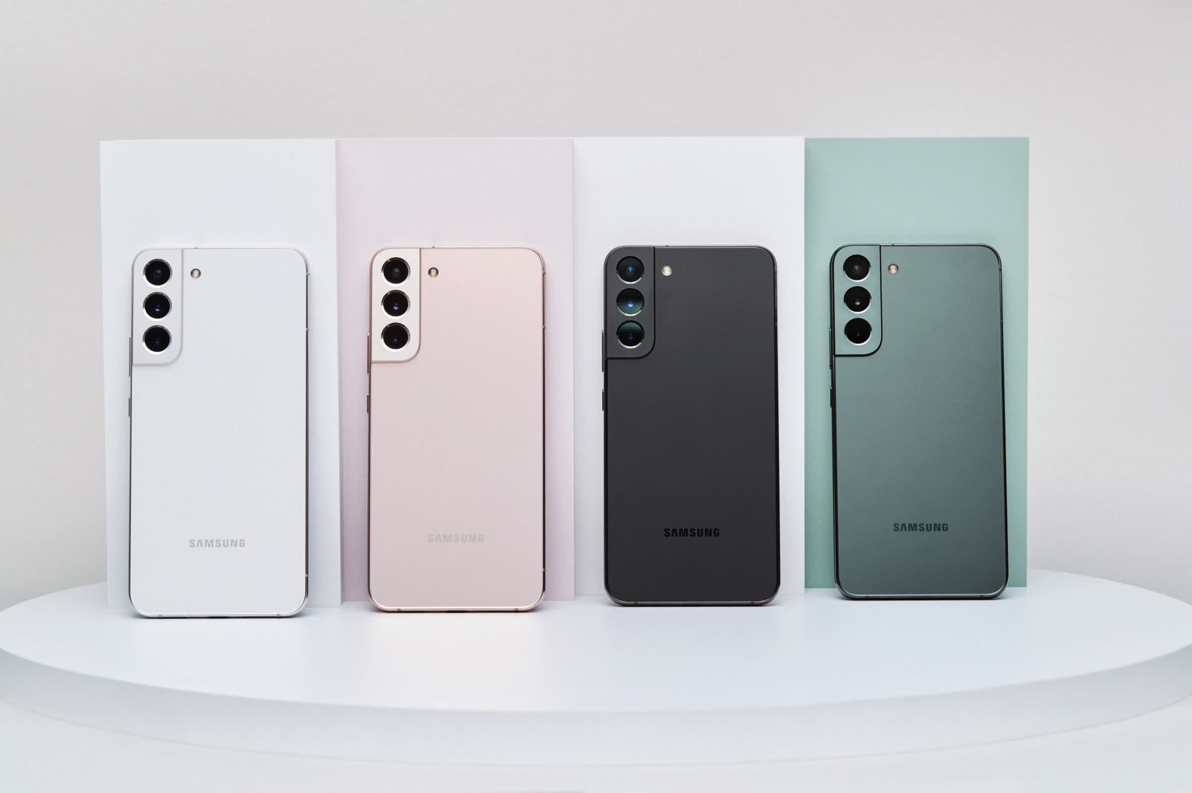 Los usuarios de Samsung Galaxy S22 informan problemas generalizados después de la actualización One UI 6.1